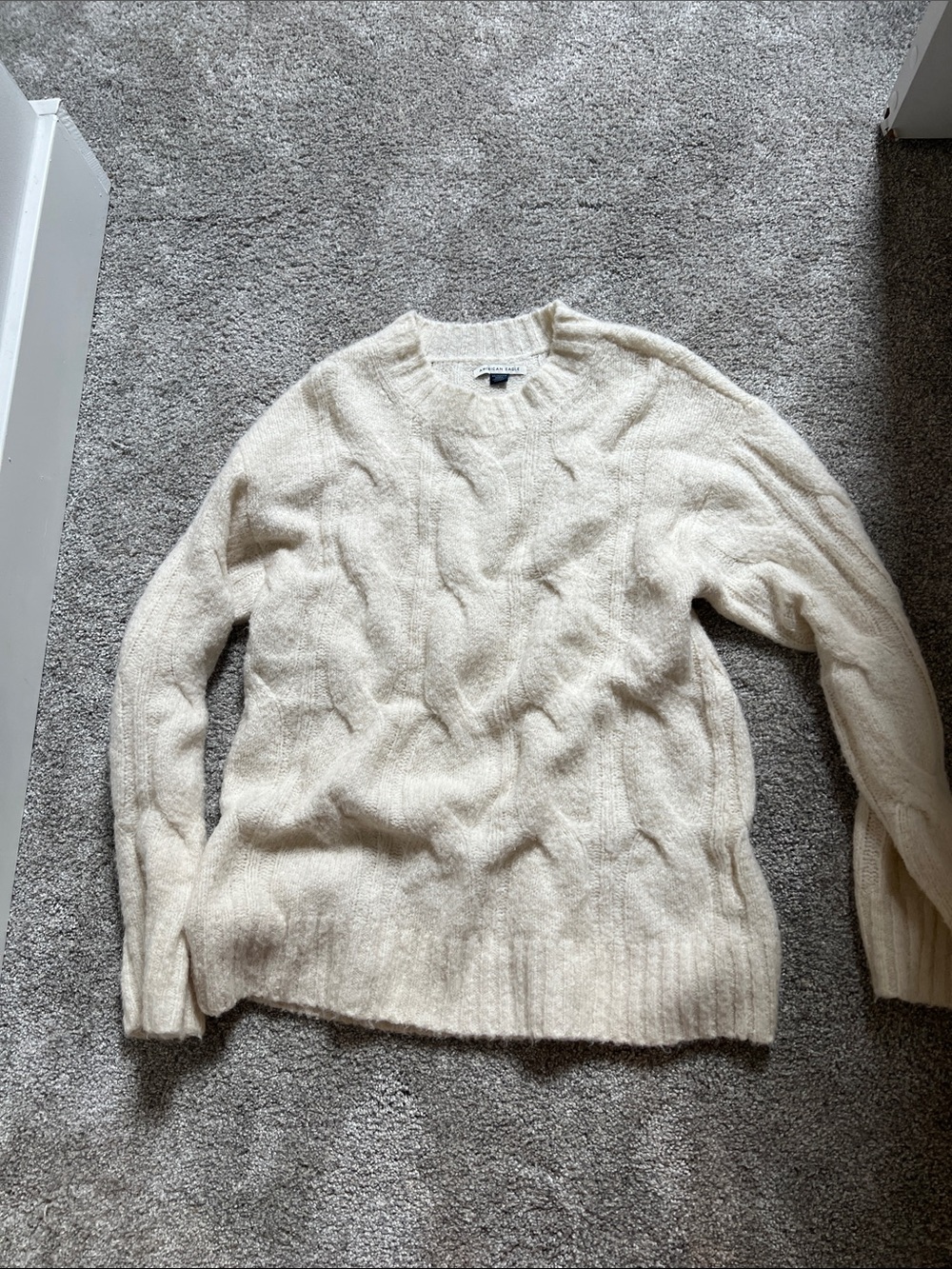 American Eagle Outfitters Men's Cream Cable Knit Crewneck Sweater